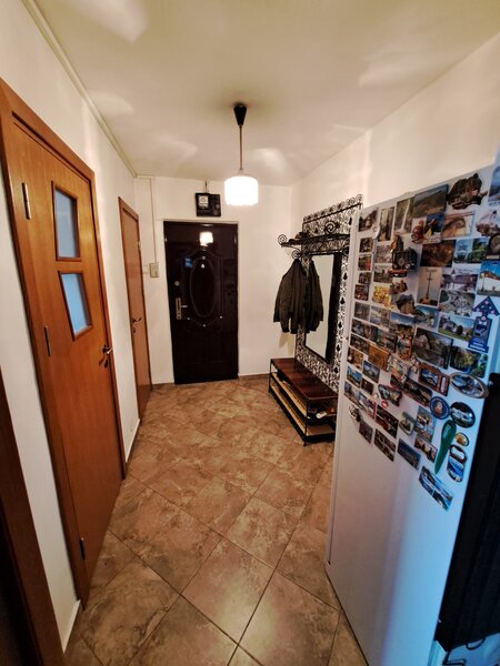 Trei cam. 5 min metrou Raul Doamnei, 65mp, curat- bloc mic, zona linistita